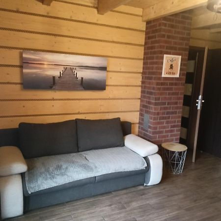 Bacowki Nad Jeziorem Goszcza Lubrza  Exteriör bild